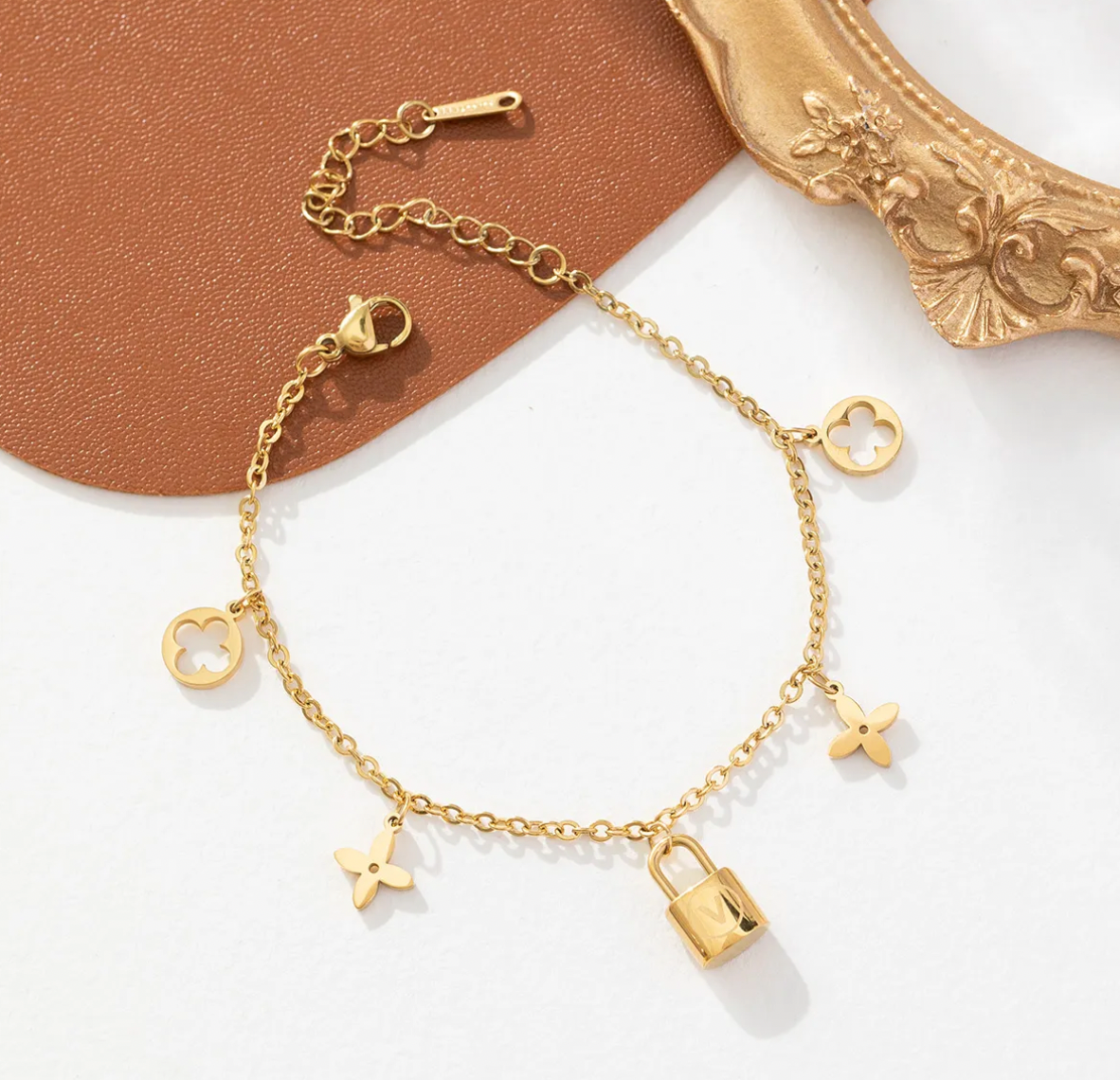 Beautiful Bracelet - Gold