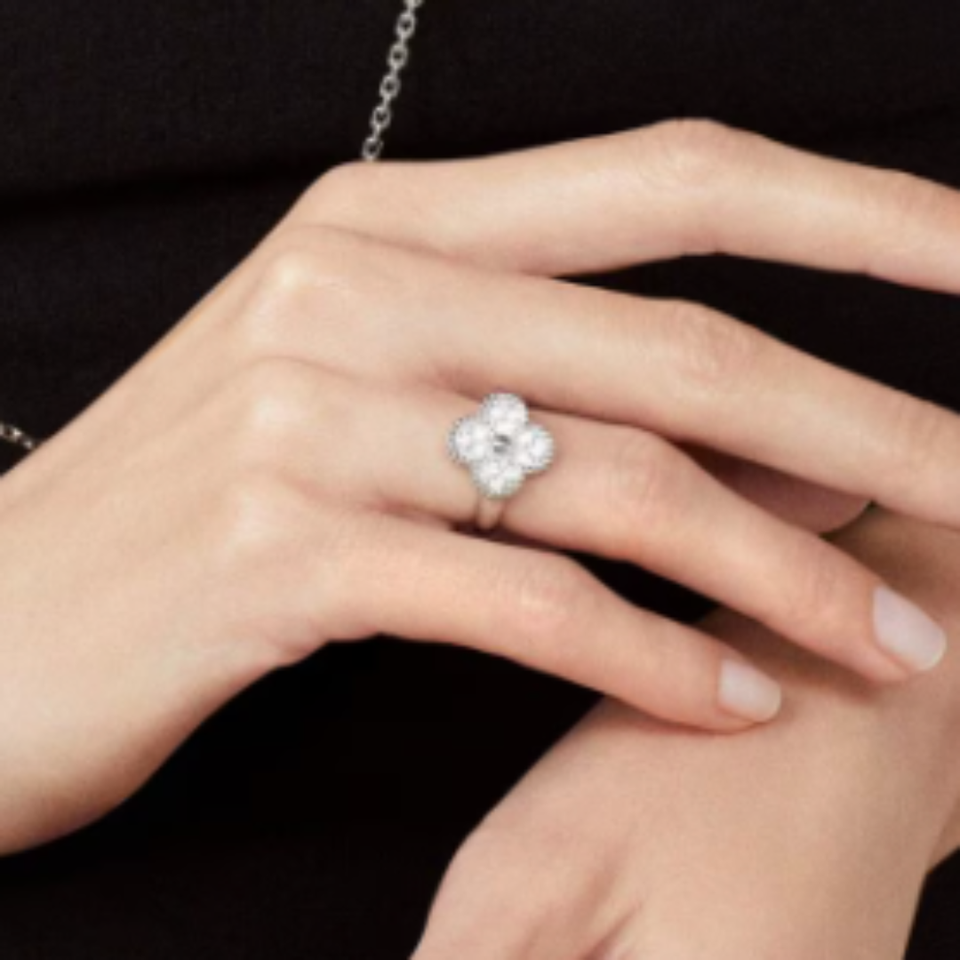 Amber Ring - Diamond / Silver