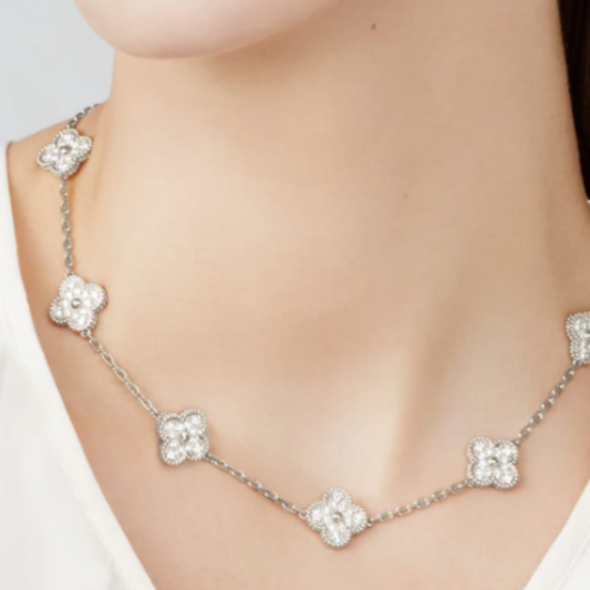 Coki Melli Necklace - White / Silver Diamond