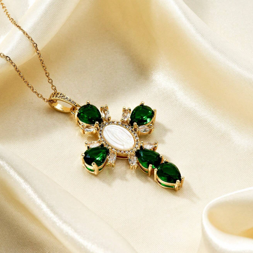 Psalms Necklace - Gold / Green Emeralds
