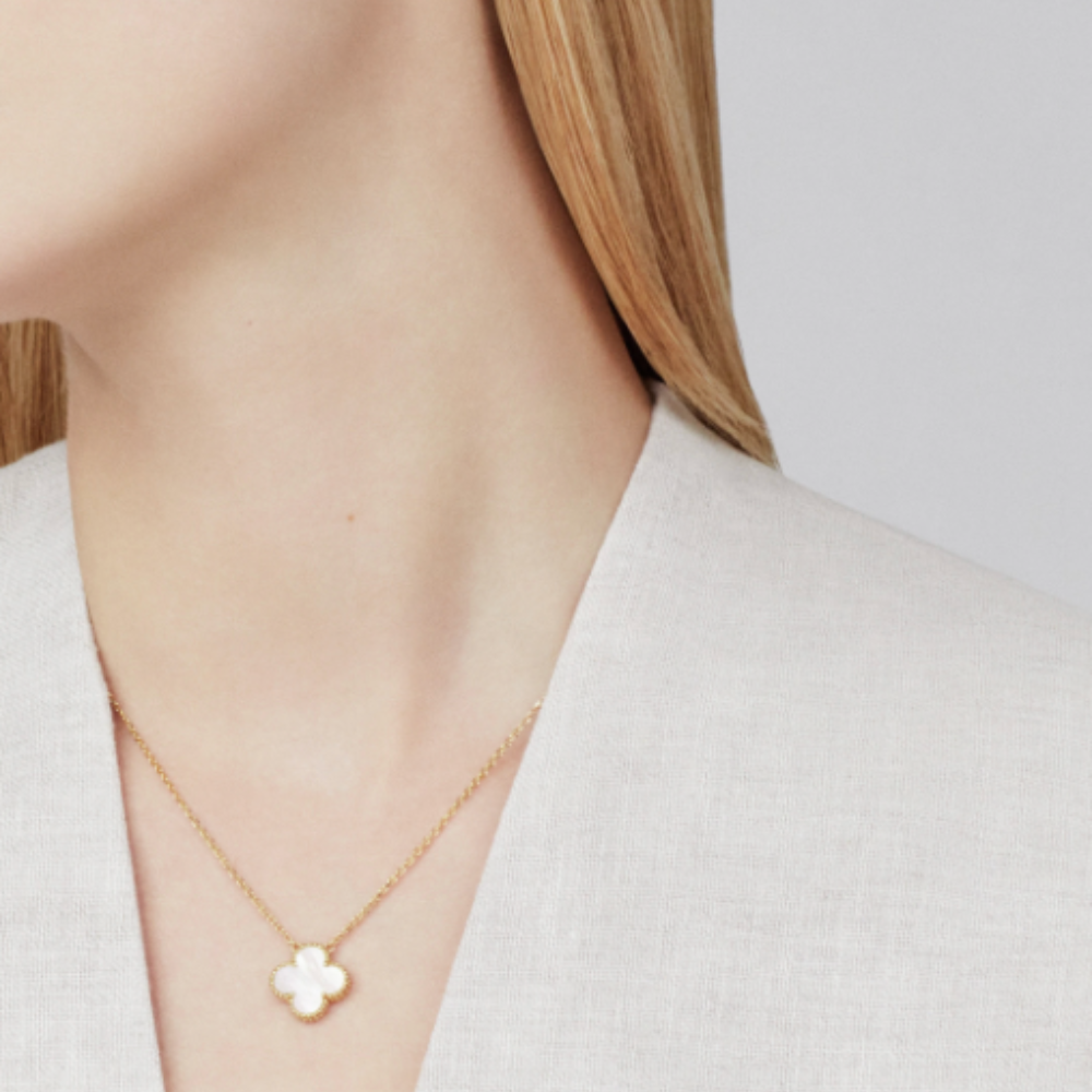 Coki Necklace - White / Gold