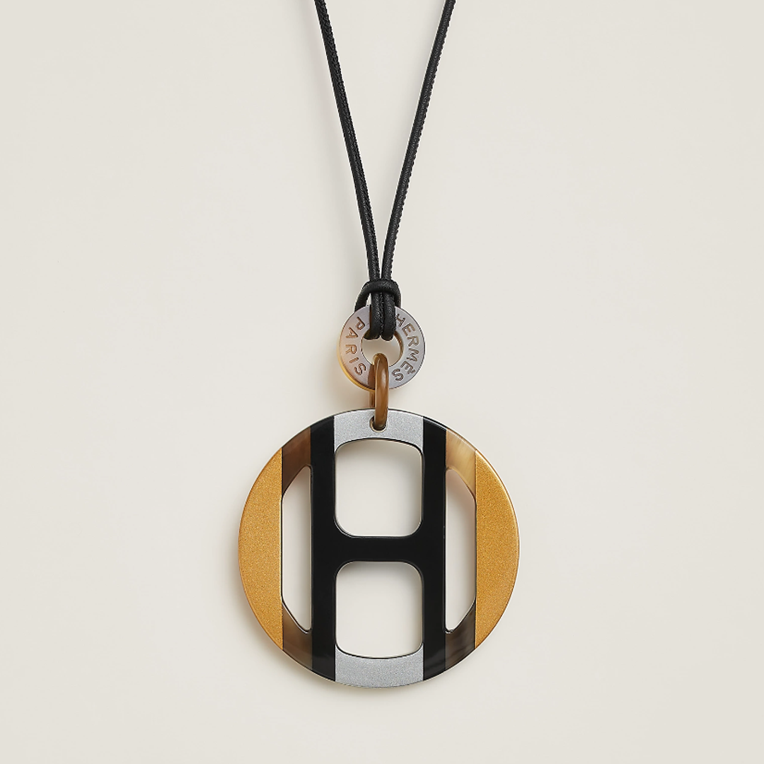 Helena Calla Necklace