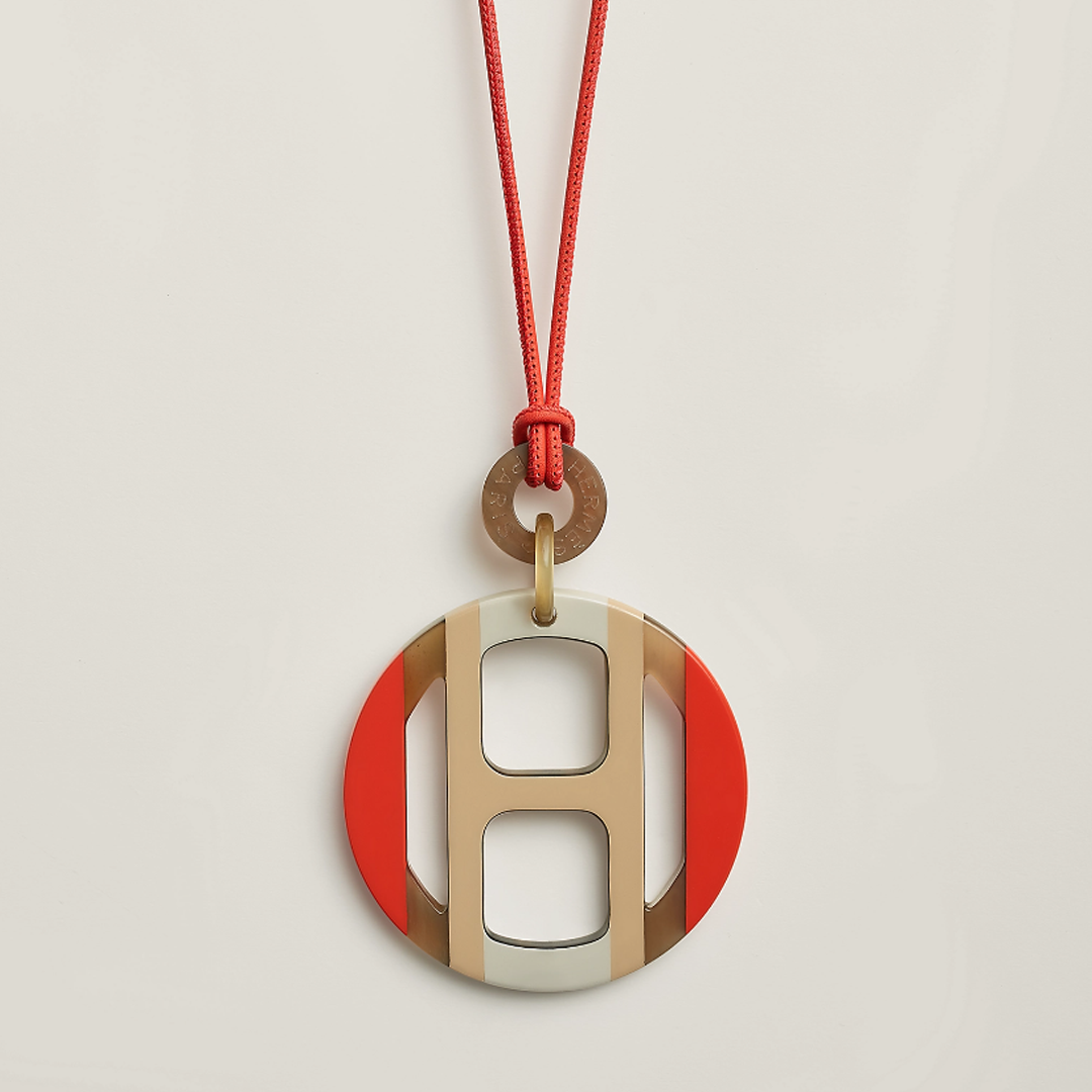Helena Calla Necklace
